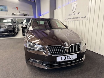 Used Skoda Superb 2016 for sale - 79272101: Photo