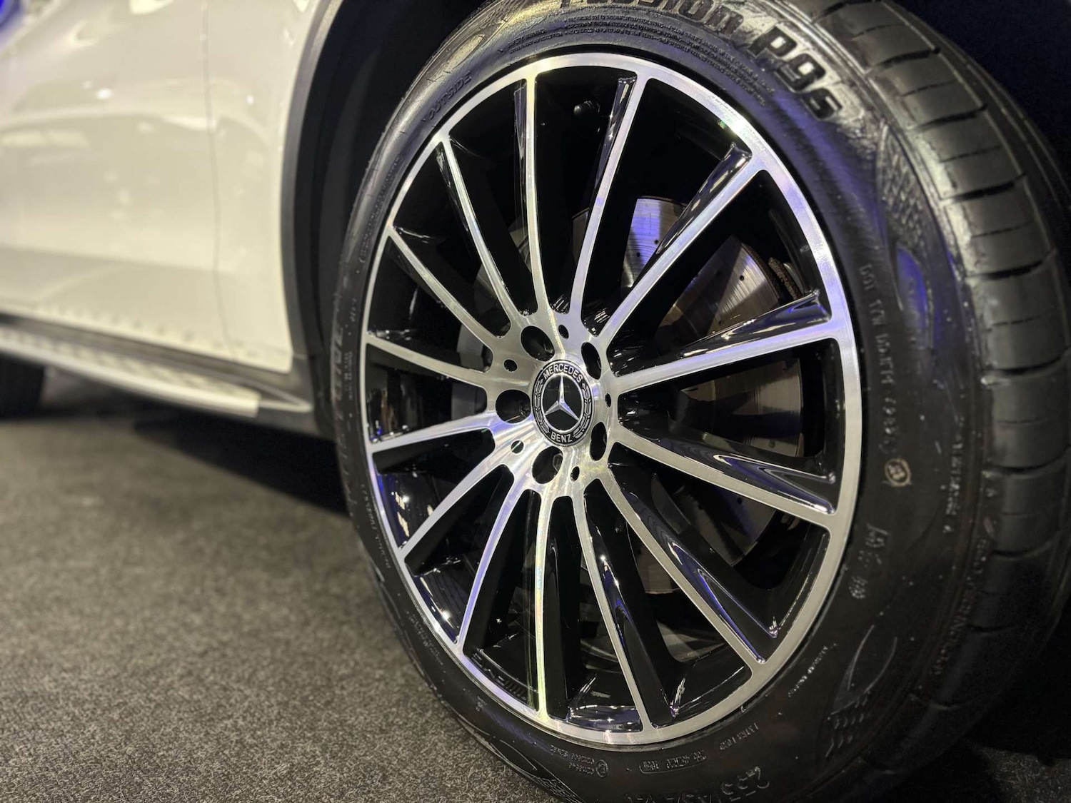 Used Mercedes-Benz GLC 2019 for sale - 76602151: Photo 24