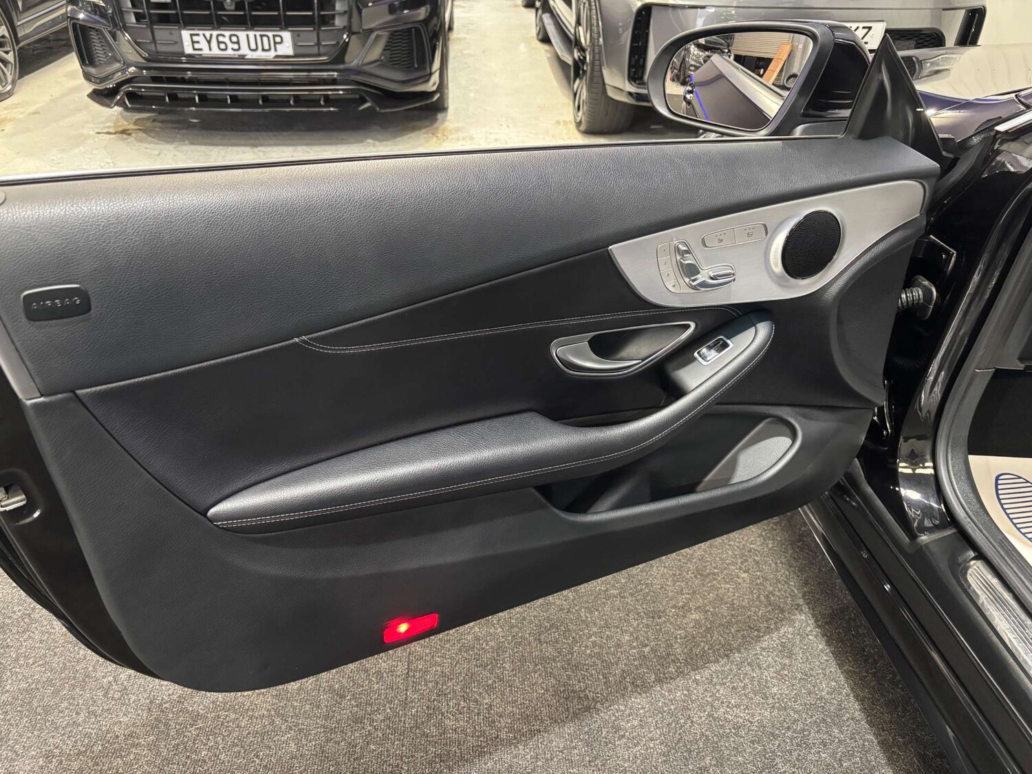 Used Mercedes-Benz C Class 2017 for sale - 76601161: Photo 48