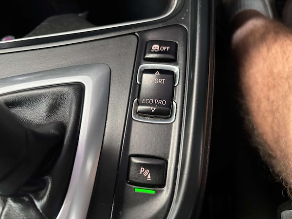 Used BMW 4 Series 2014 for sale - 76278659: Photo 48