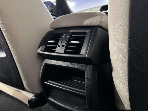 Used BMW X4 2017 for sale - 76287457: Photo 32