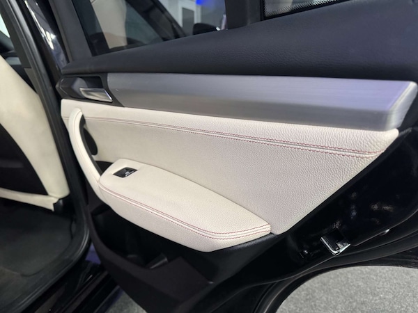 Used BMW X4 2017 for sale - 76287457: Photo 40