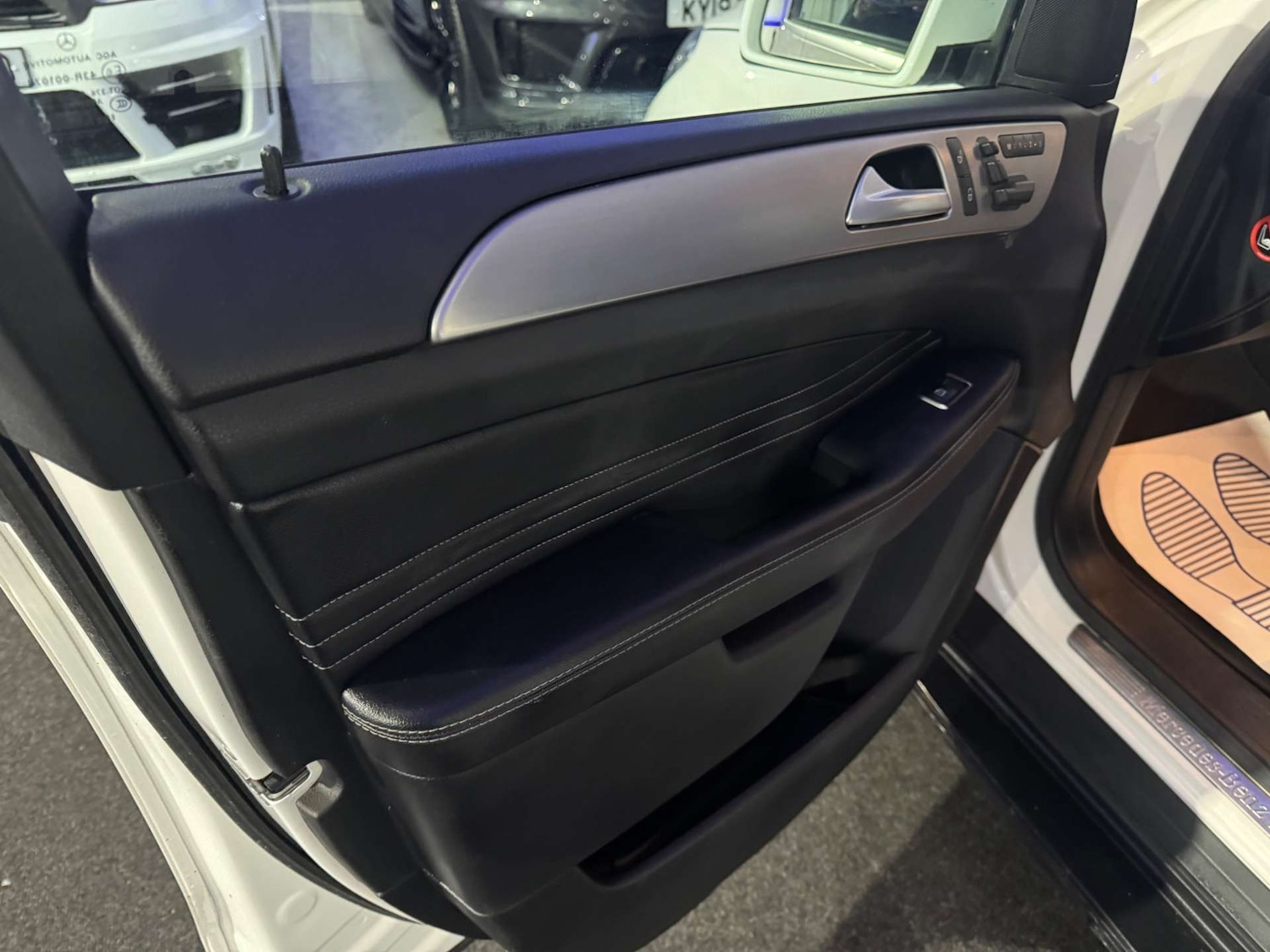 Used Mercedes-Benz M Class 2014 for sale - 77606765: Photo 36