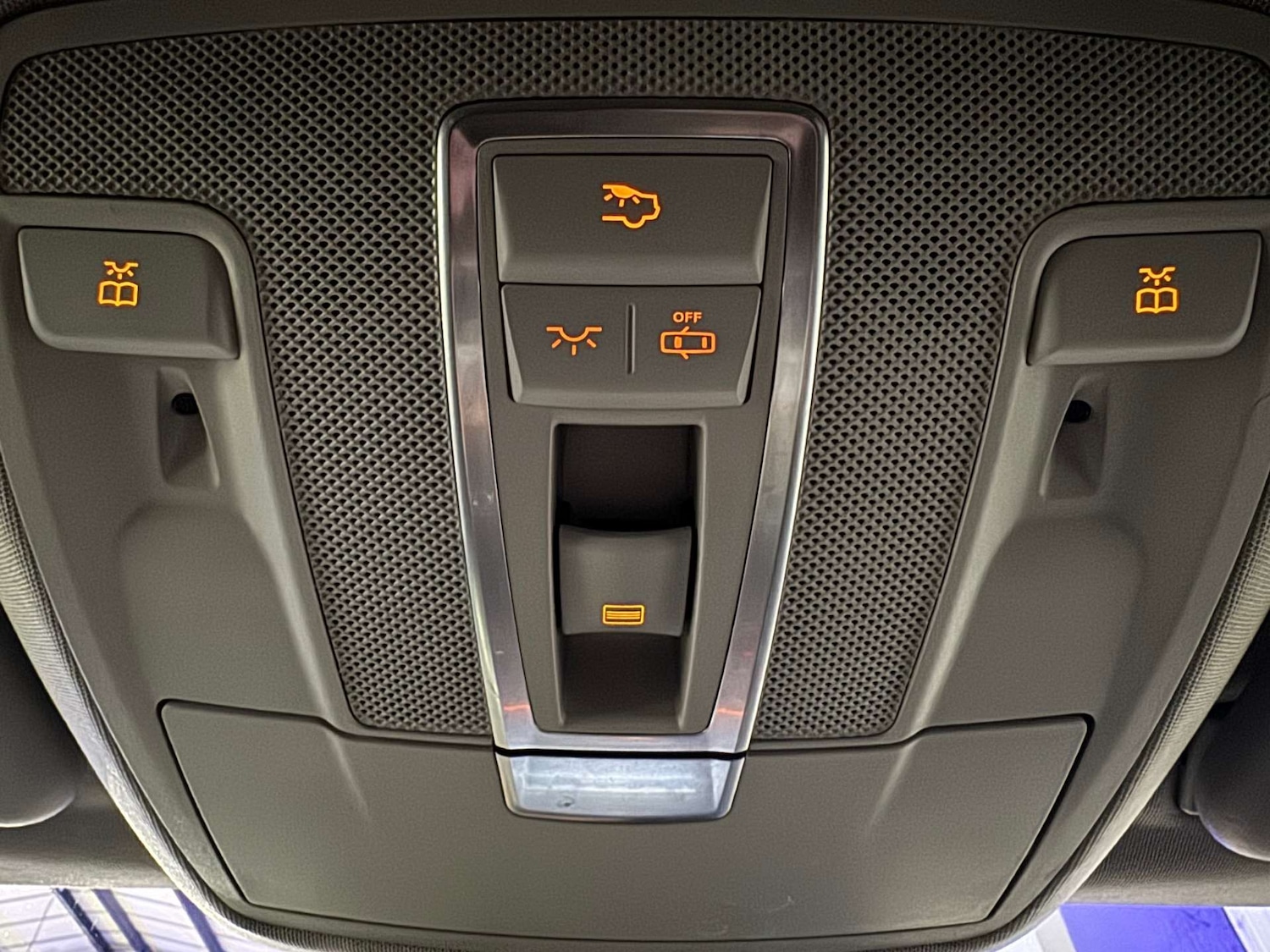 Used Mercedes-Benz M Class 2014 for sale - 77606765: Photo 56