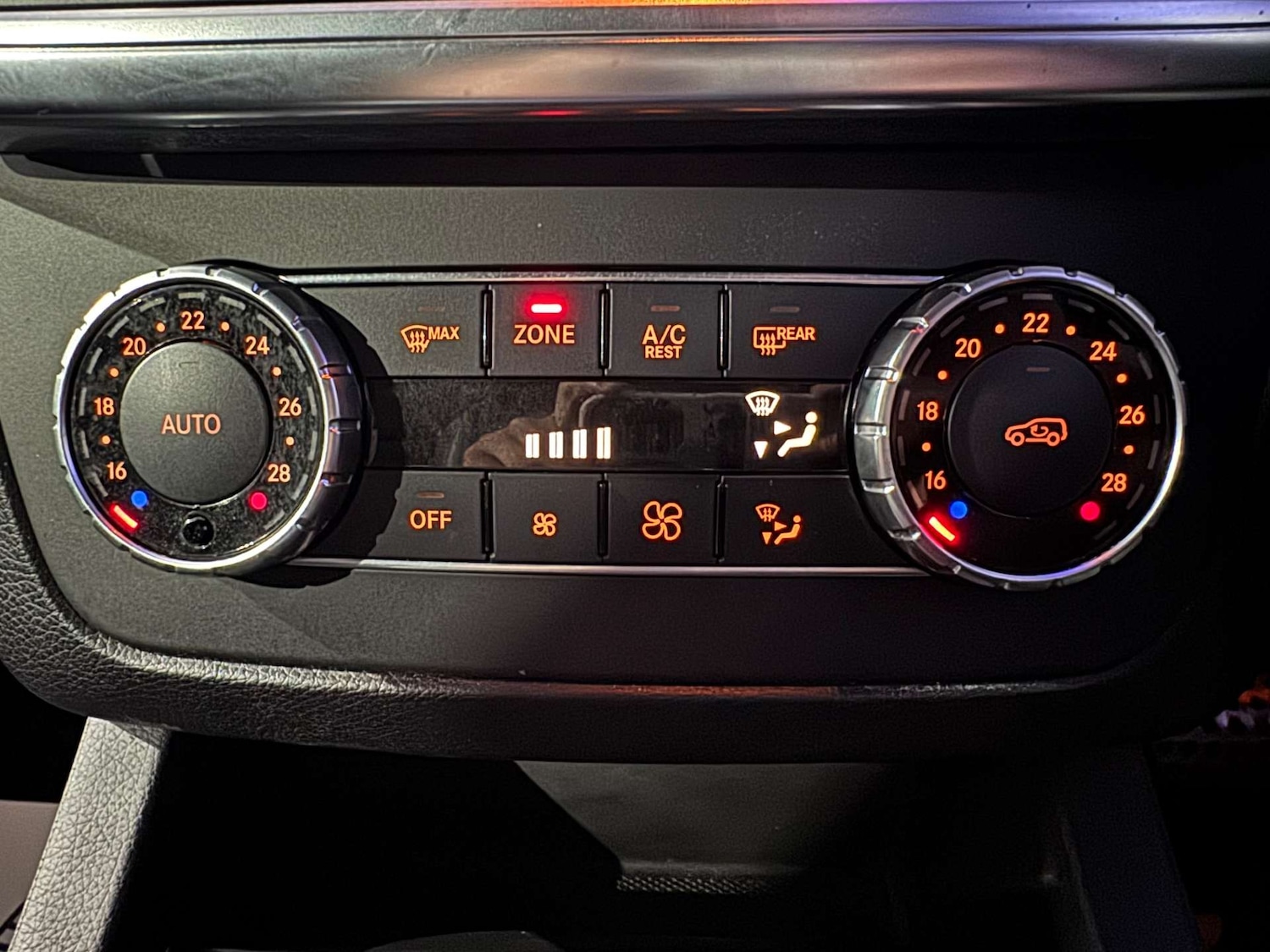 Used Mercedes-Benz M Class 2014 for sale - 77606765: Photo 64