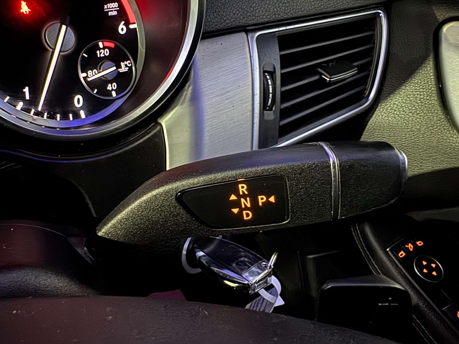 Used Mercedes-Benz M Class 2014 for sale - 77606765: Photo 72