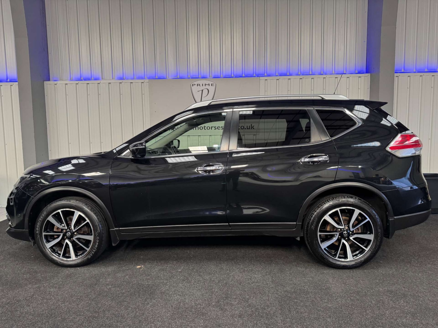 Used Nissan X-Trail 2017 for sale - 77720544: Photo 10