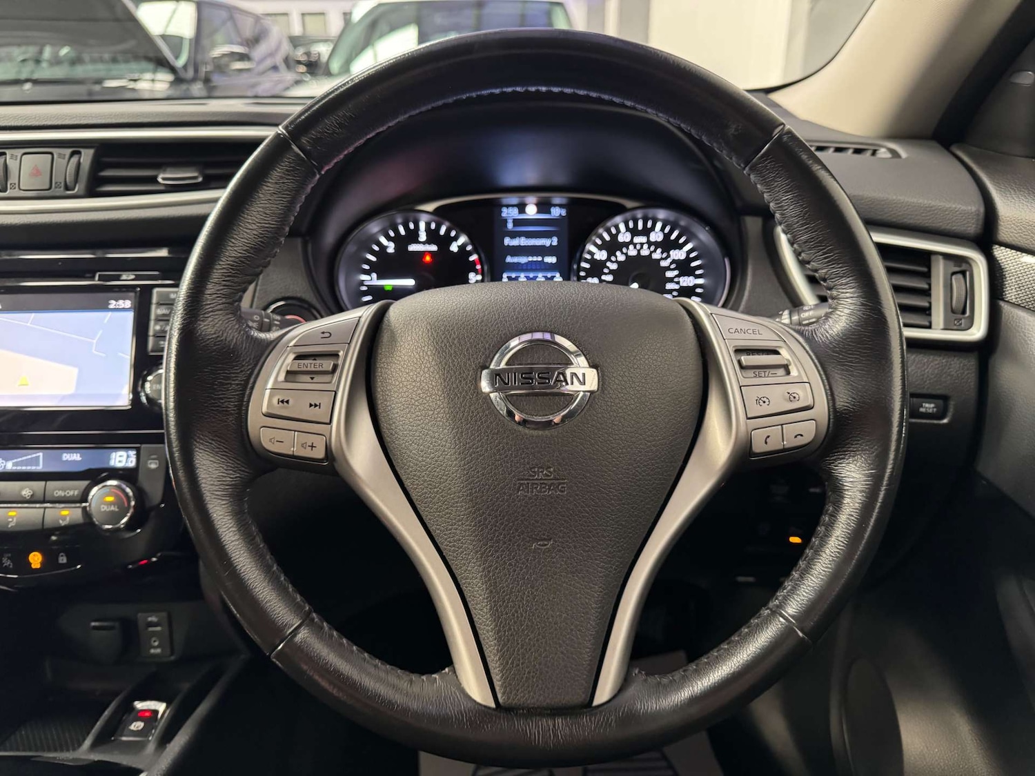 Used Nissan X-Trail 2017 for sale - 77720544: Photo 70