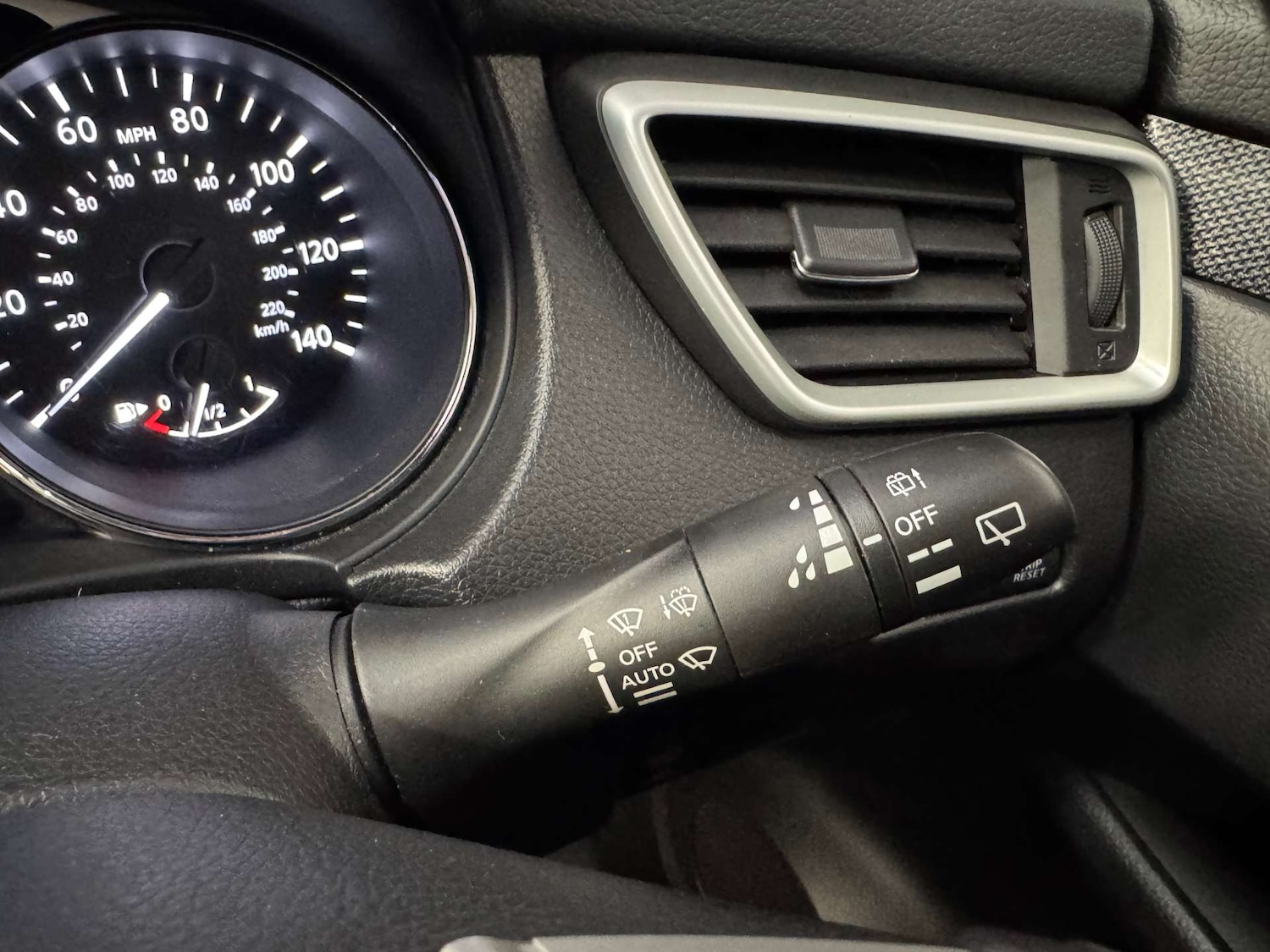 Used Nissan X-Trail 2017 for sale - 77720544: Photo 72