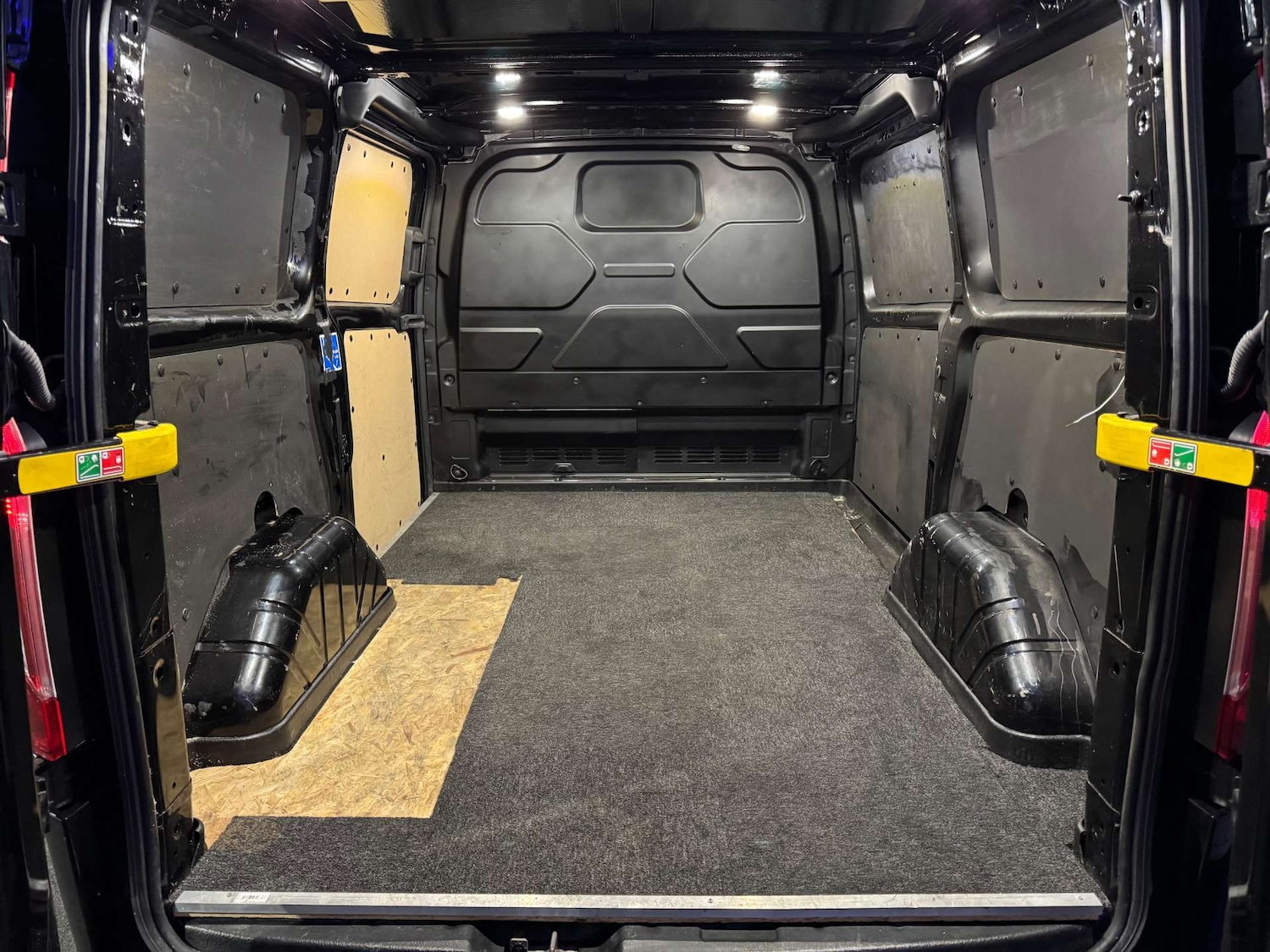 Used Ford Transit Custom 2022 for sale - 76894479: Photo 19