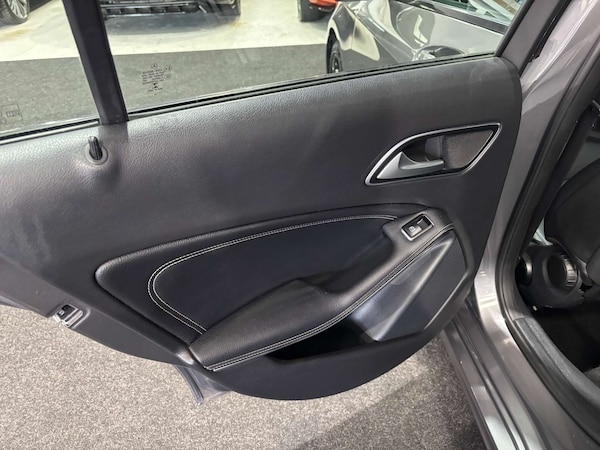 Used Mercedes-Benz A-Class 2015 for sale - 76278653: Photo 38