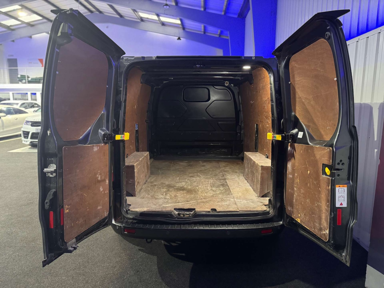 Used Ford Transit Custom 2019 for sale - 76505116: Photo 18