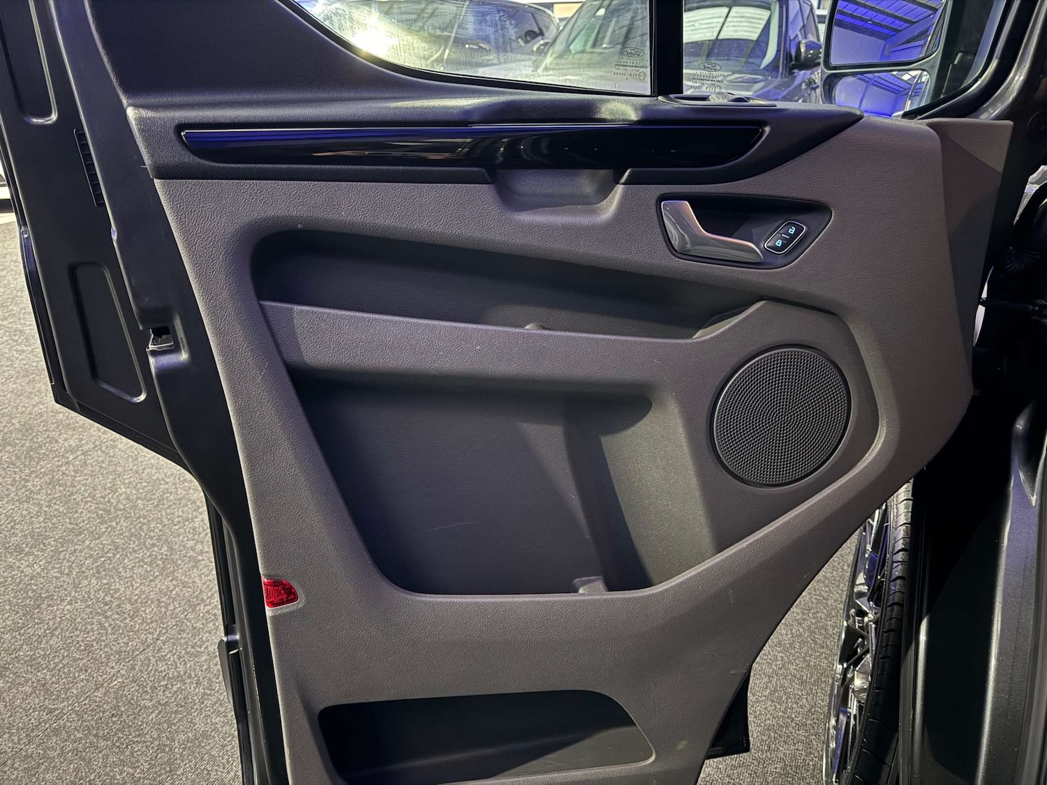 Used Ford Transit Custom 2019 for sale - 76505116: Photo 37