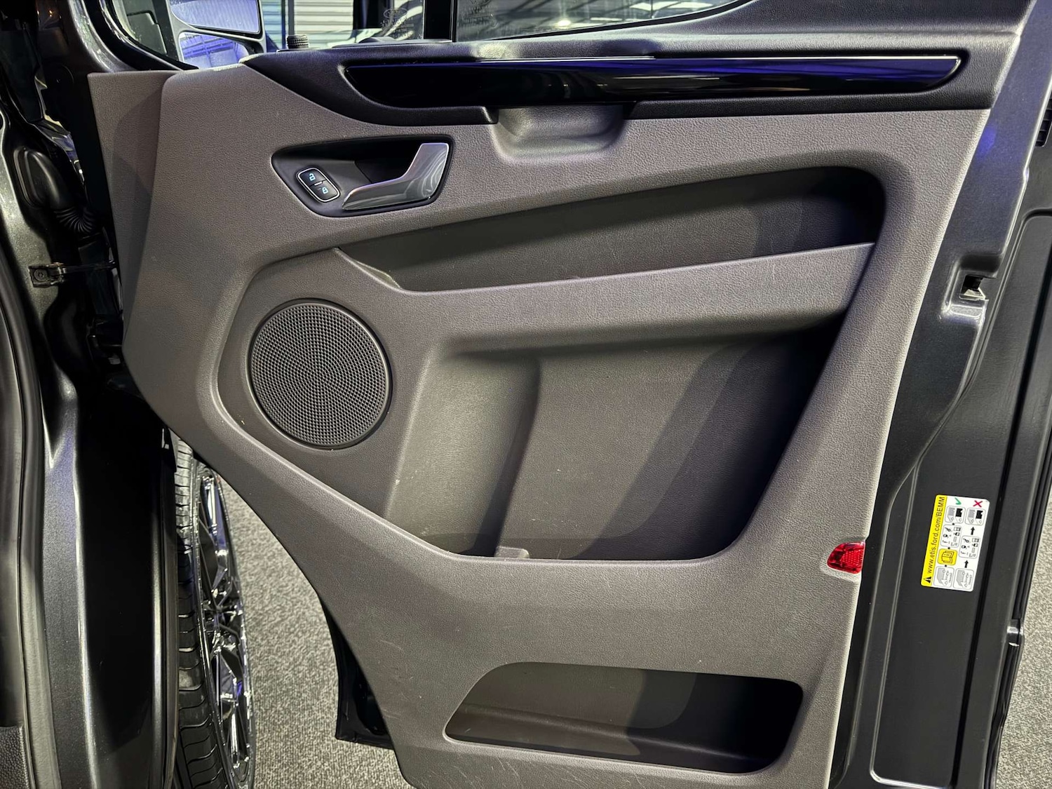 Used Ford Transit Custom 2019 for sale - 76505116: Photo 42