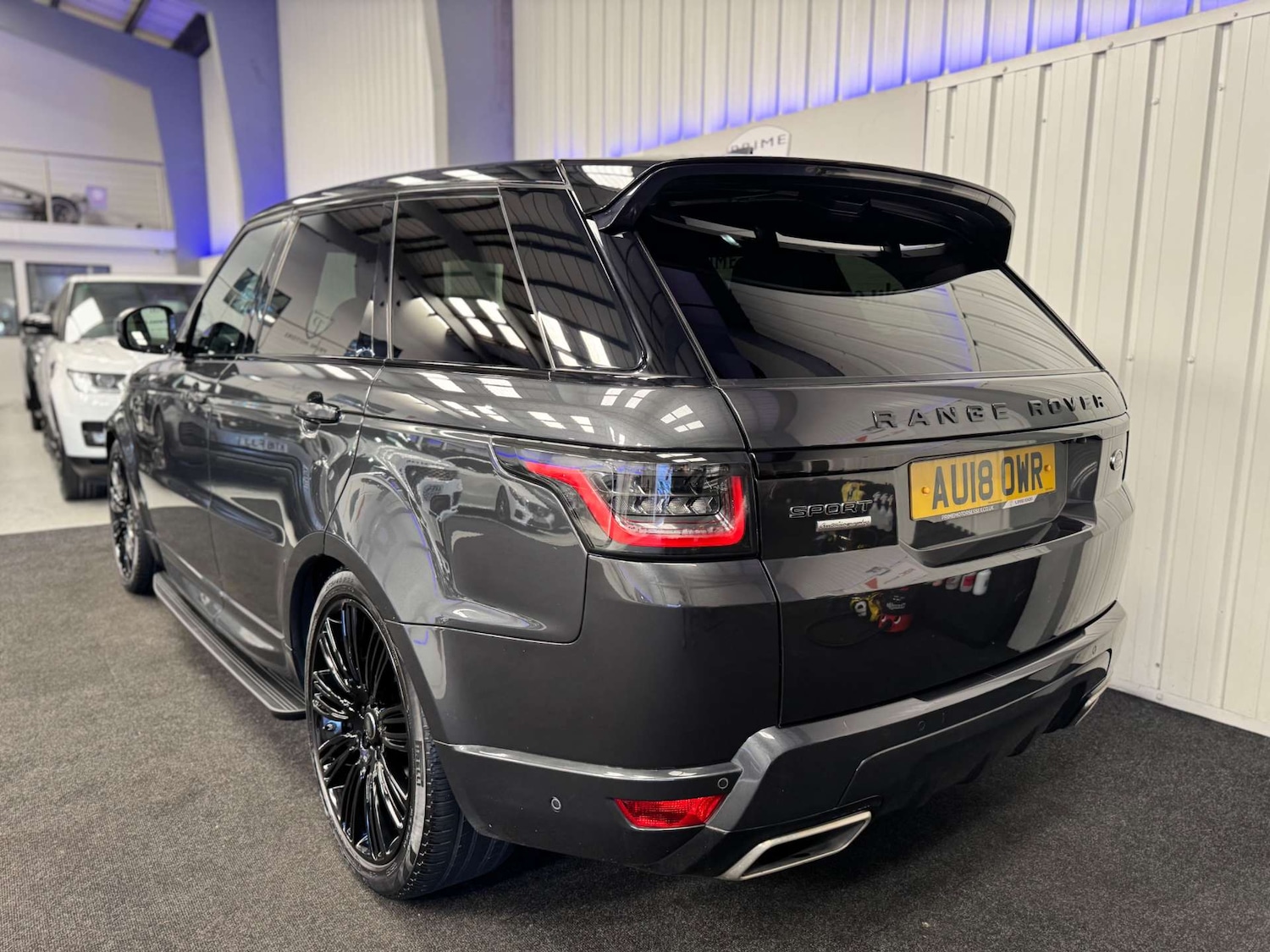 Used Land Rover Range Rover Sport 2018 for sale - 78176735: Photo 12