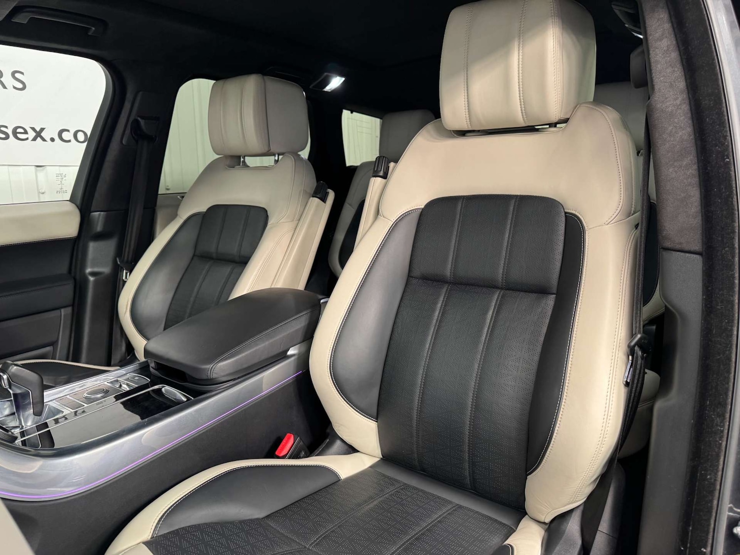 Used Land Rover Range Rover Sport 2018 for sale - 78176735: Photo 35