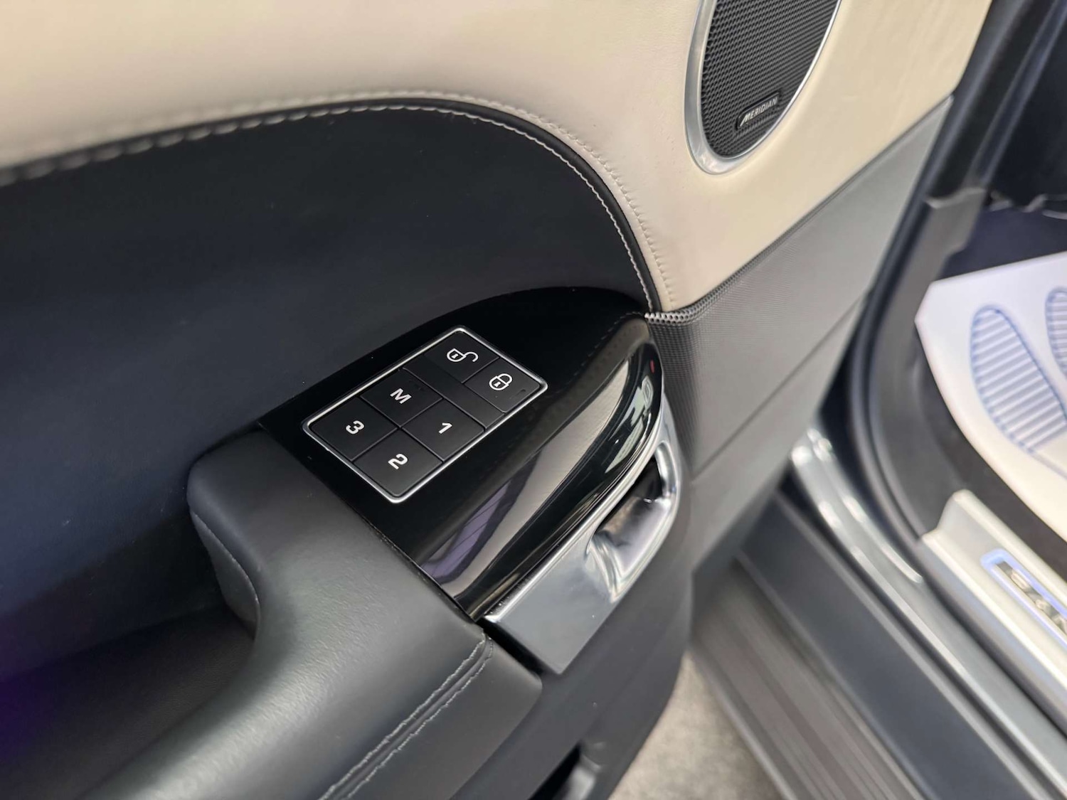 Used Land Rover Range Rover Sport 2018 for sale - 78176735: Photo 37