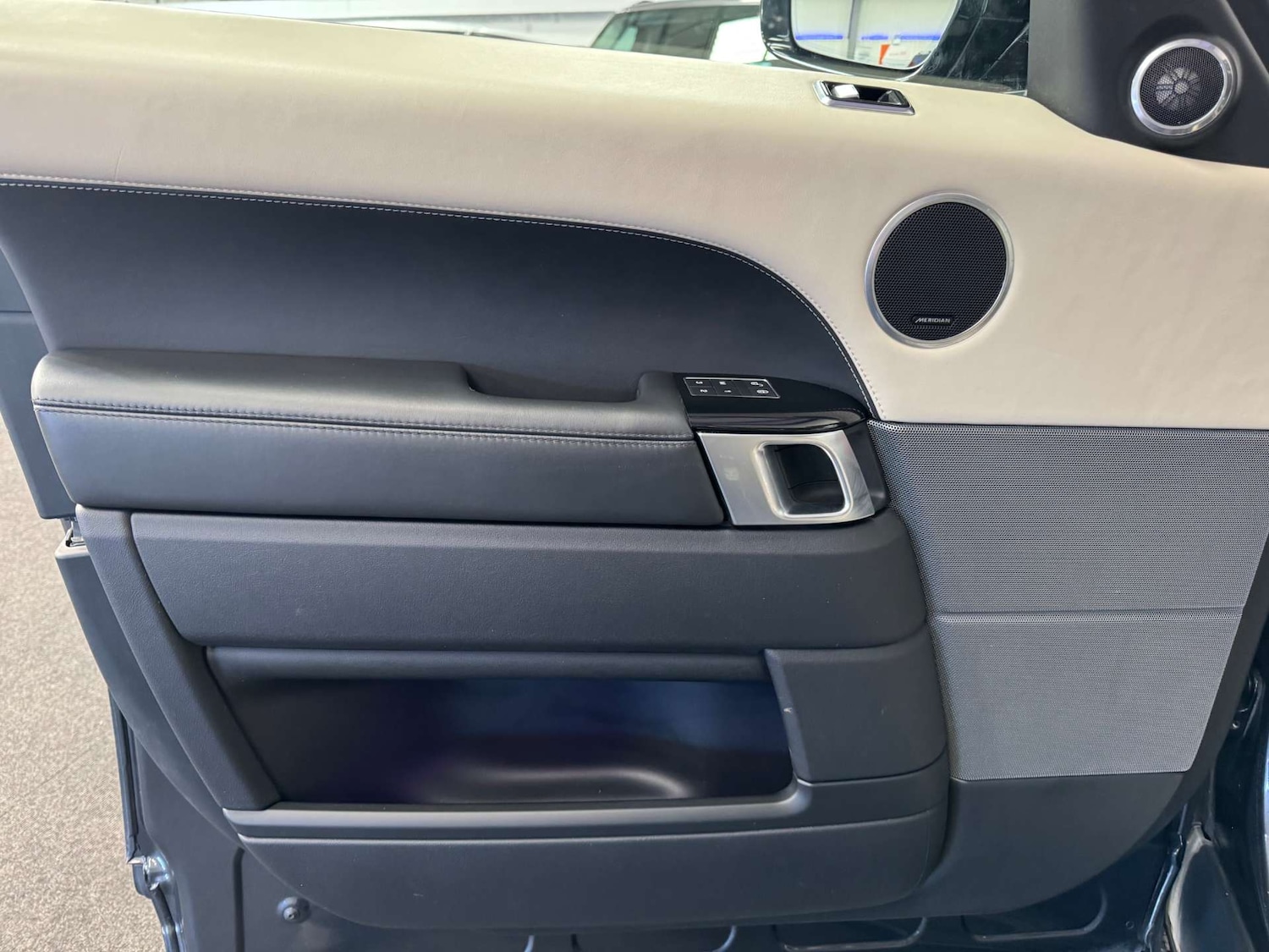 Used Land Rover Range Rover Sport 2018 for sale - 78176735: Photo 38