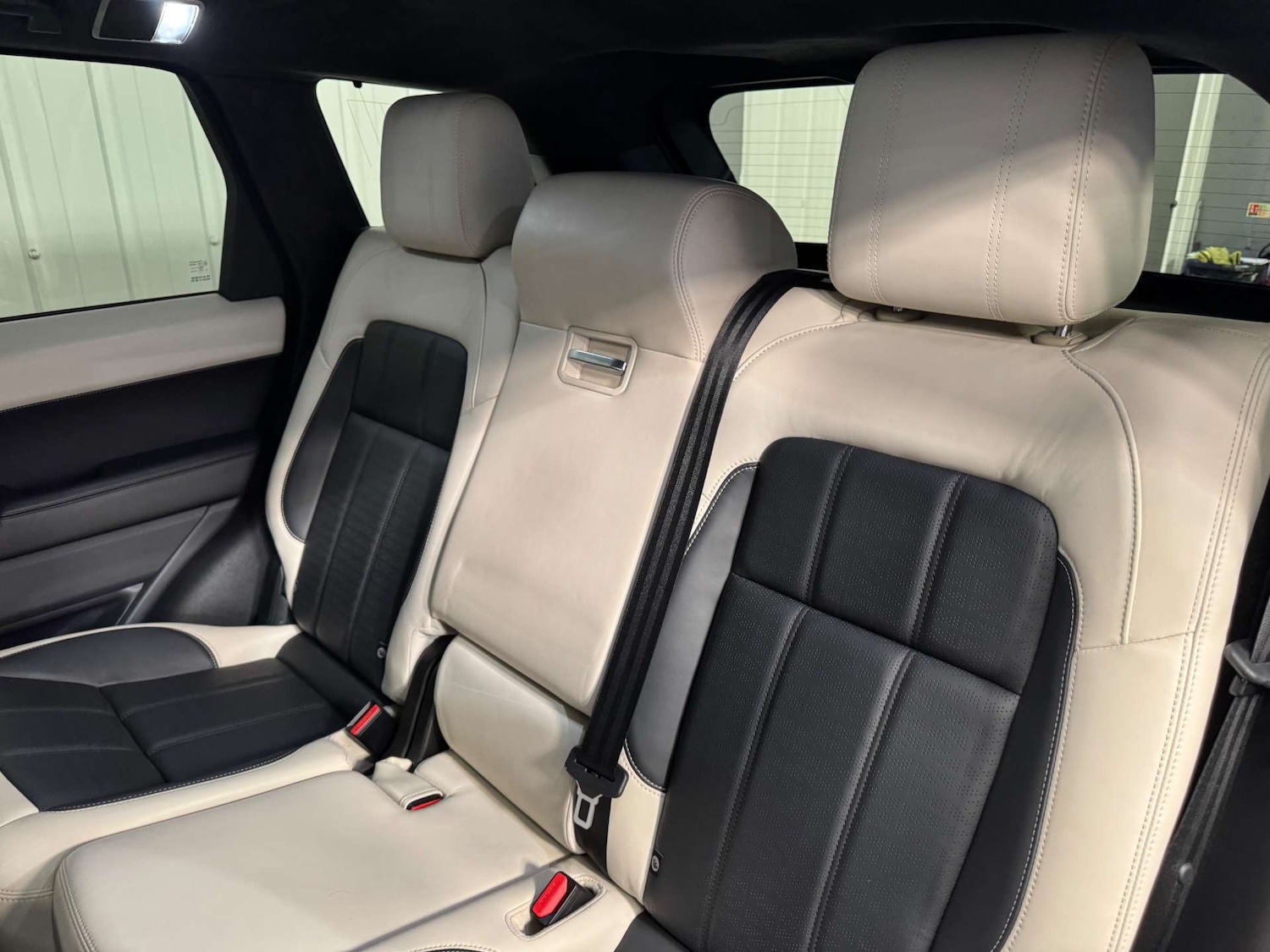 Used Land Rover Range Rover Sport 2018 for sale - 78176735: Photo 42