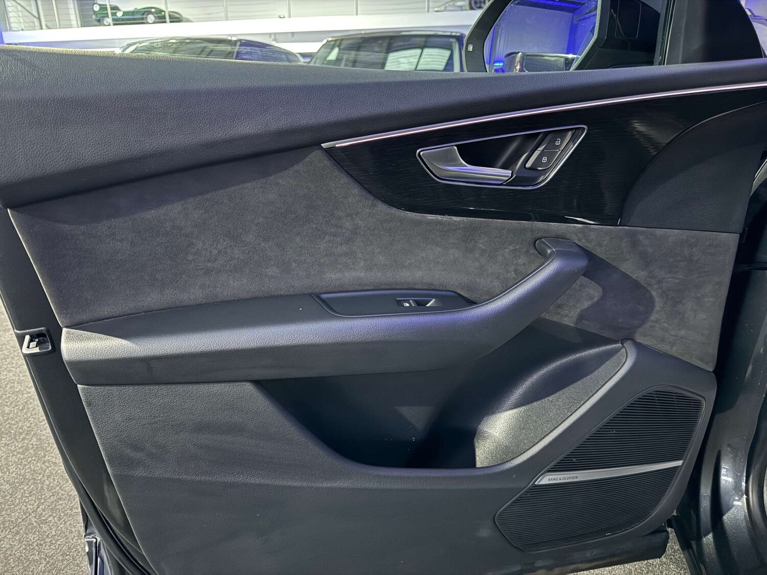 Used Audi Q8 2021 for sale - 76547278: Photo 34