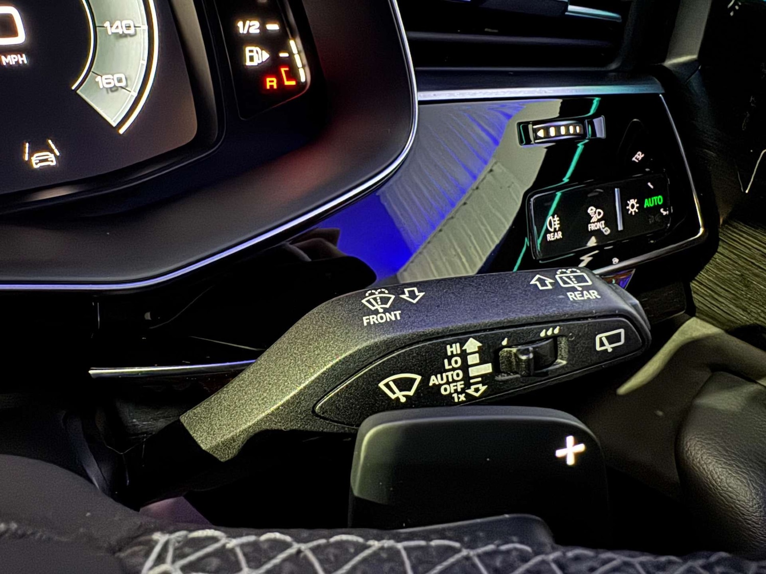 Used Audi Q8 2021 for sale - 76547278: Photo 74