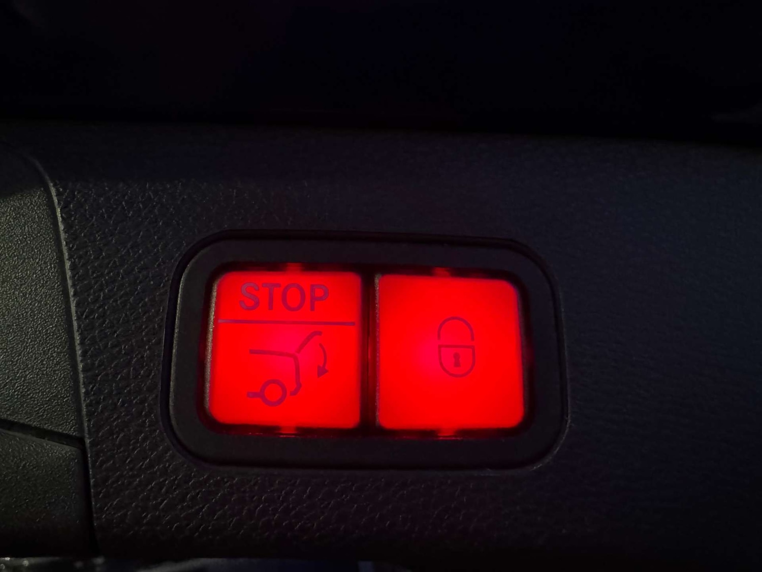 Used Mercedes-Benz C Class 2015 for sale - 76829836: Photo 20