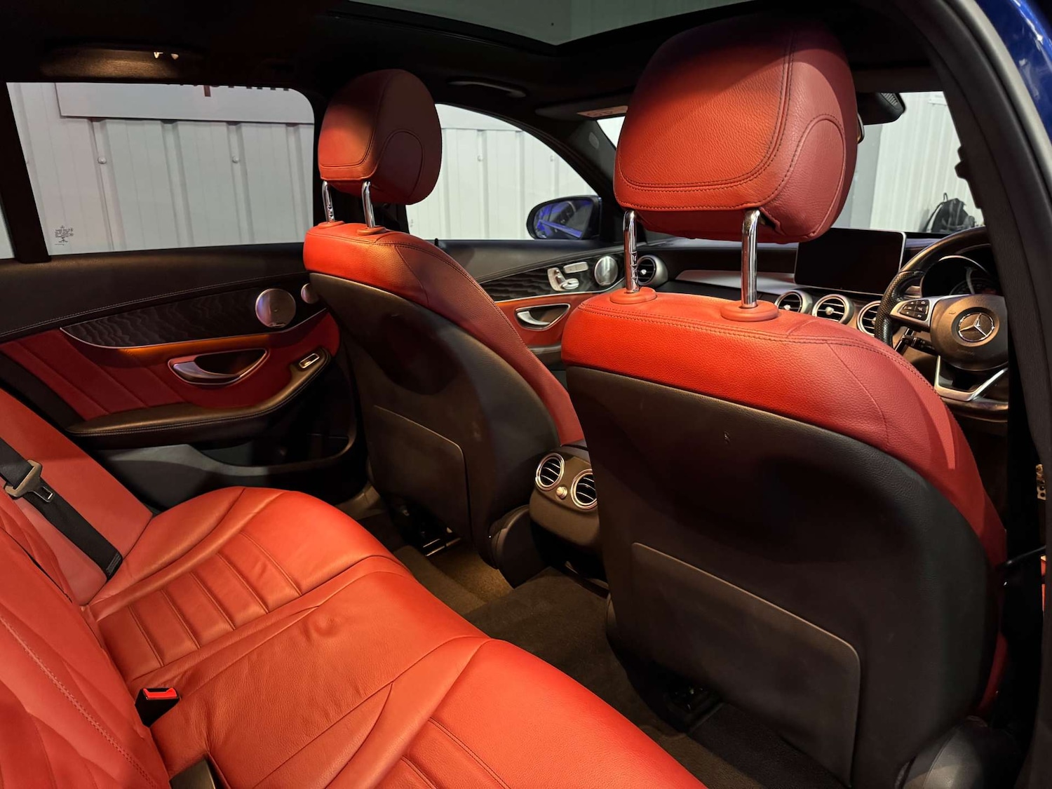 Used Mercedes-Benz C Class 2015 for sale - 76829836: Photo 45