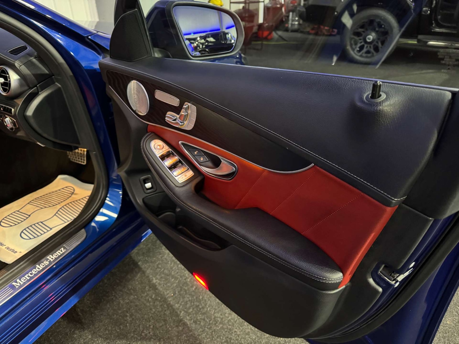 Used Mercedes-Benz C Class 2015 for sale - 76829836: Photo 54