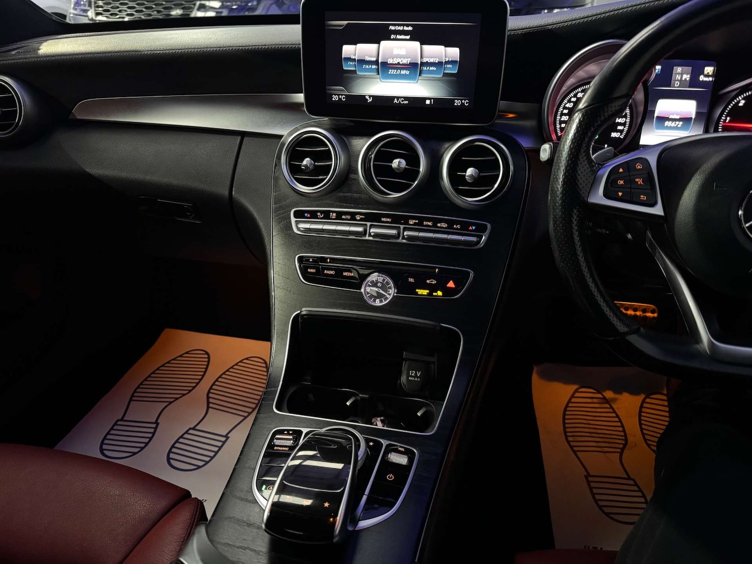 Used Mercedes-Benz C Class 2015 for sale - 76829836: Photo 65