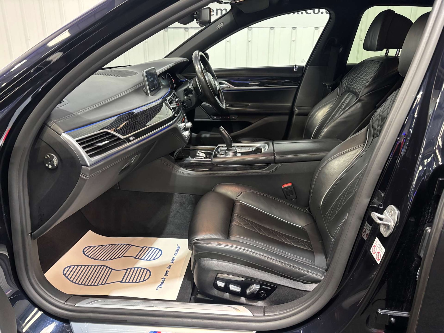 Used BMW 7 Series 2018 for sale - 76077977: Photo 32