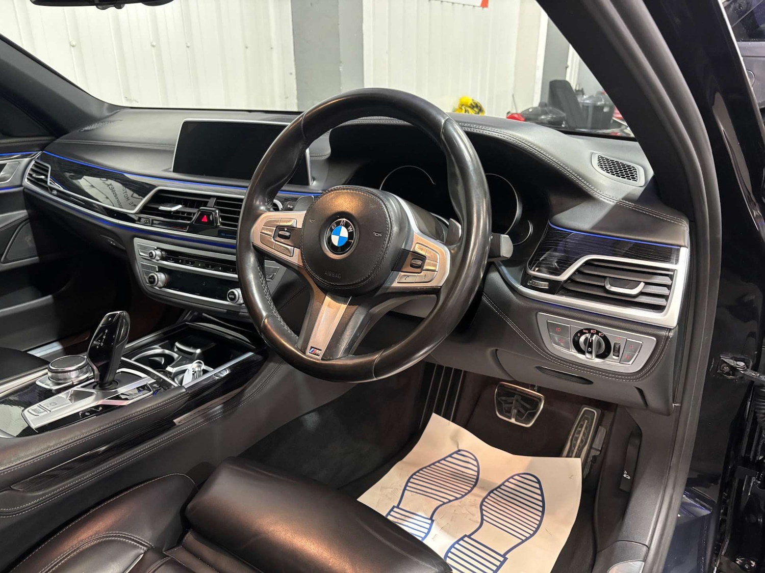 Used BMW 7 Series 2018 for sale - 76077977: Photo 45