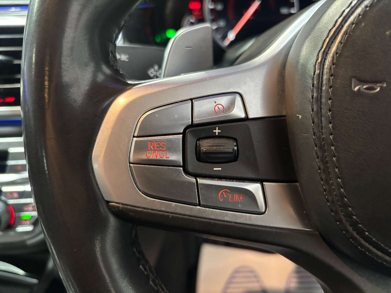 Used BMW 7 Series 2018 for sale - 76077977: Photo 64