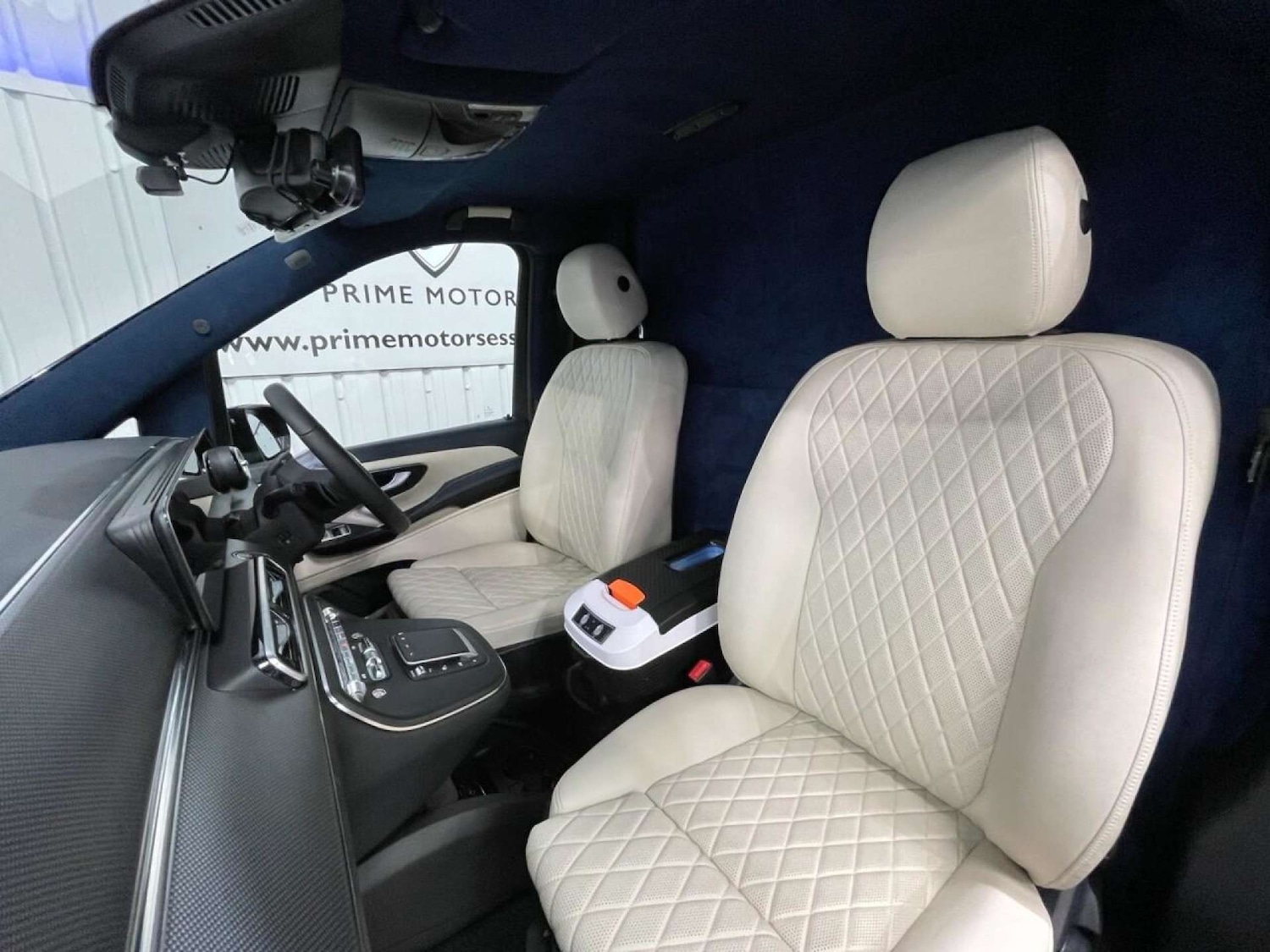 Used Mercedes-Benz V-Class 2024 for sale - 76600730: Photo 19