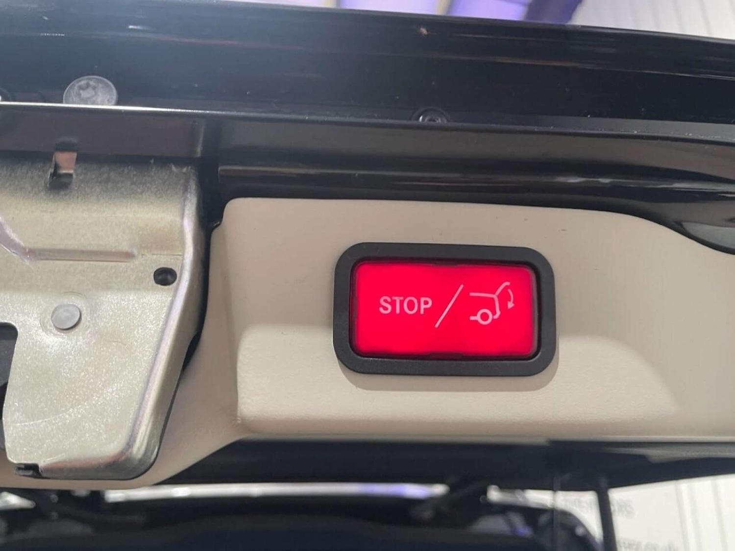 Used Mercedes-Benz V-Class 2024 for sale - 76600730: Photo 39