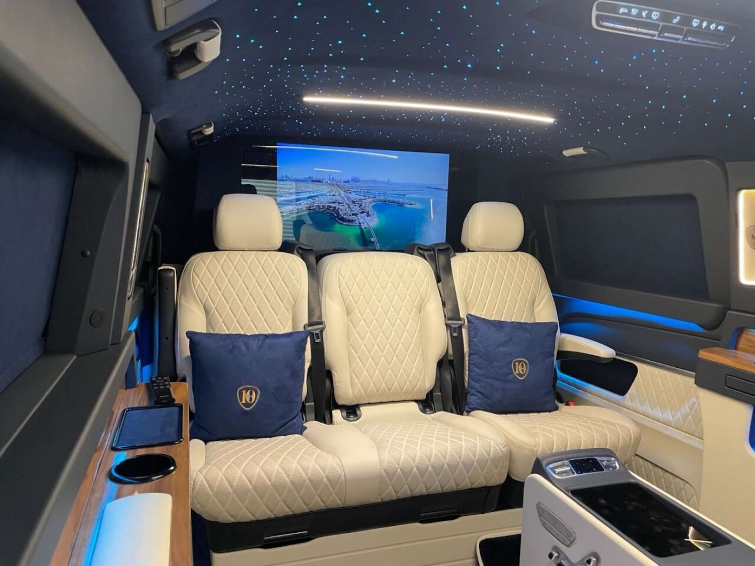 Used Mercedes-Benz V-Class 2024 for sale - 76600730: Photo 43