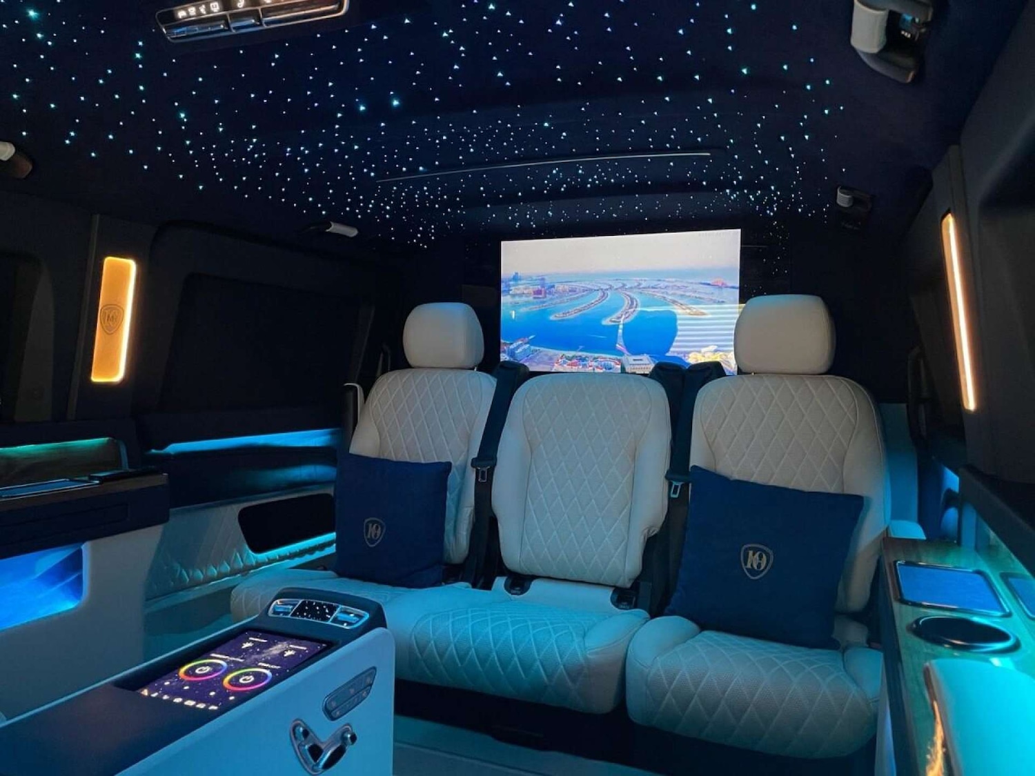 Used Mercedes-Benz V-Class 2024 for sale - 76600730: Photo 48