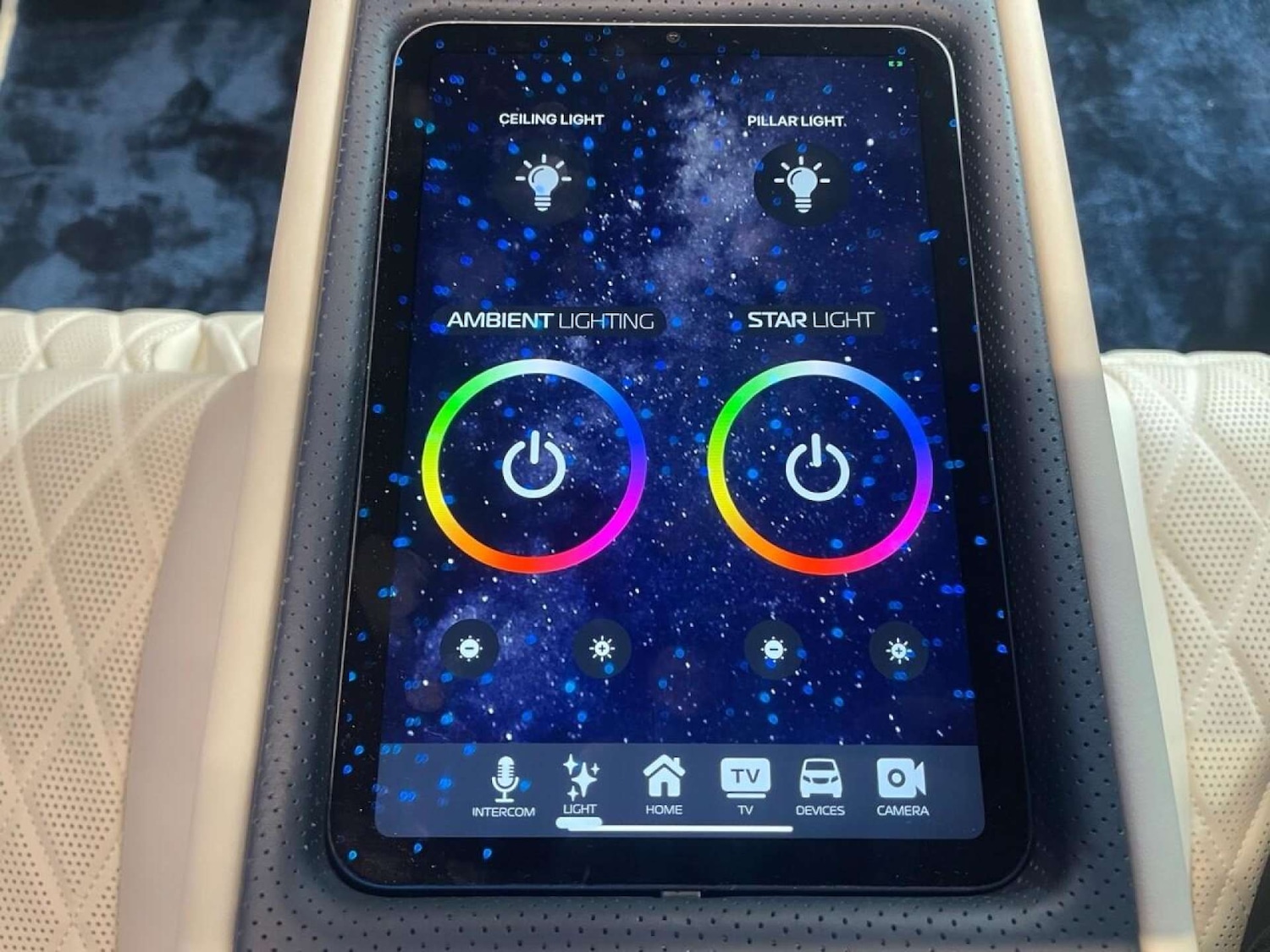 Used Mercedes-Benz V-Class 2024 for sale - 76600730: Photo 61