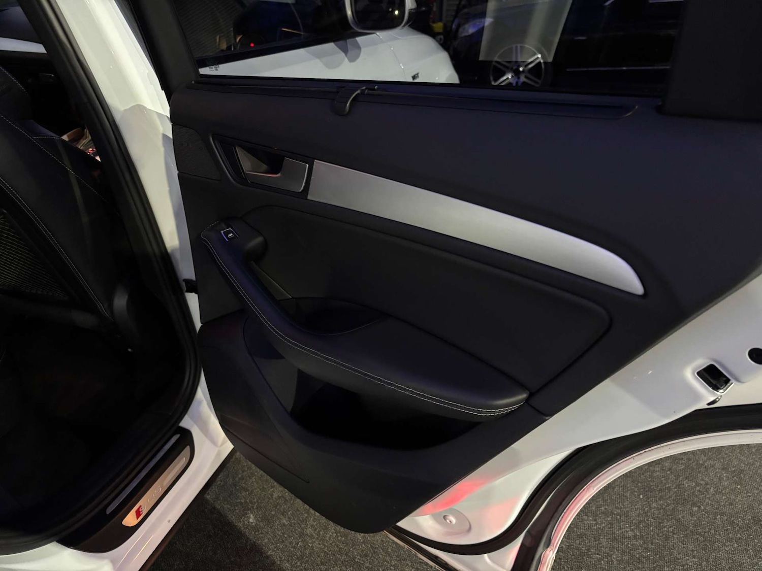 Used Audi Q5 2013 for sale - 76407063: Photo 48