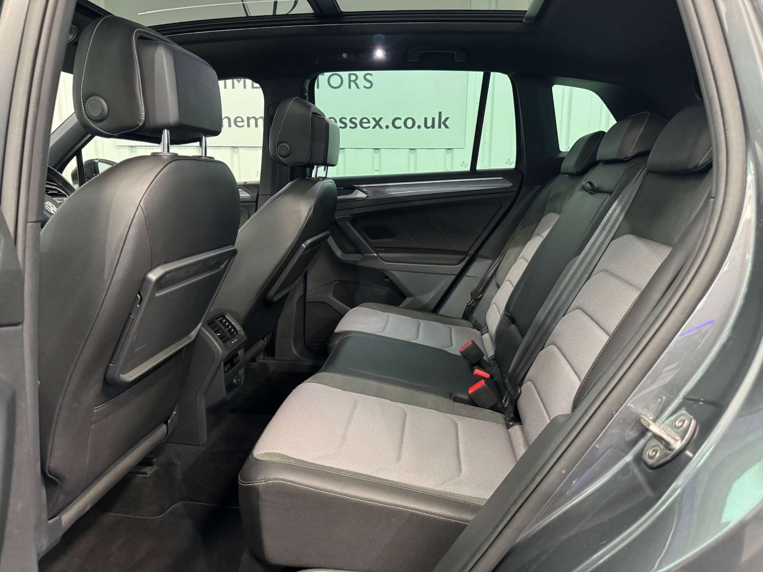 Used Volkswagen Tiguan 2018 for sale - 77531833: Photo 38