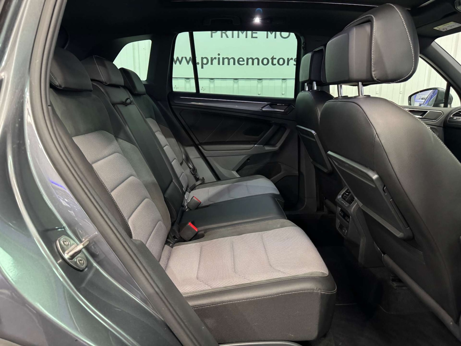 Used Volkswagen Tiguan 2018 for sale - 77531833: Photo 43