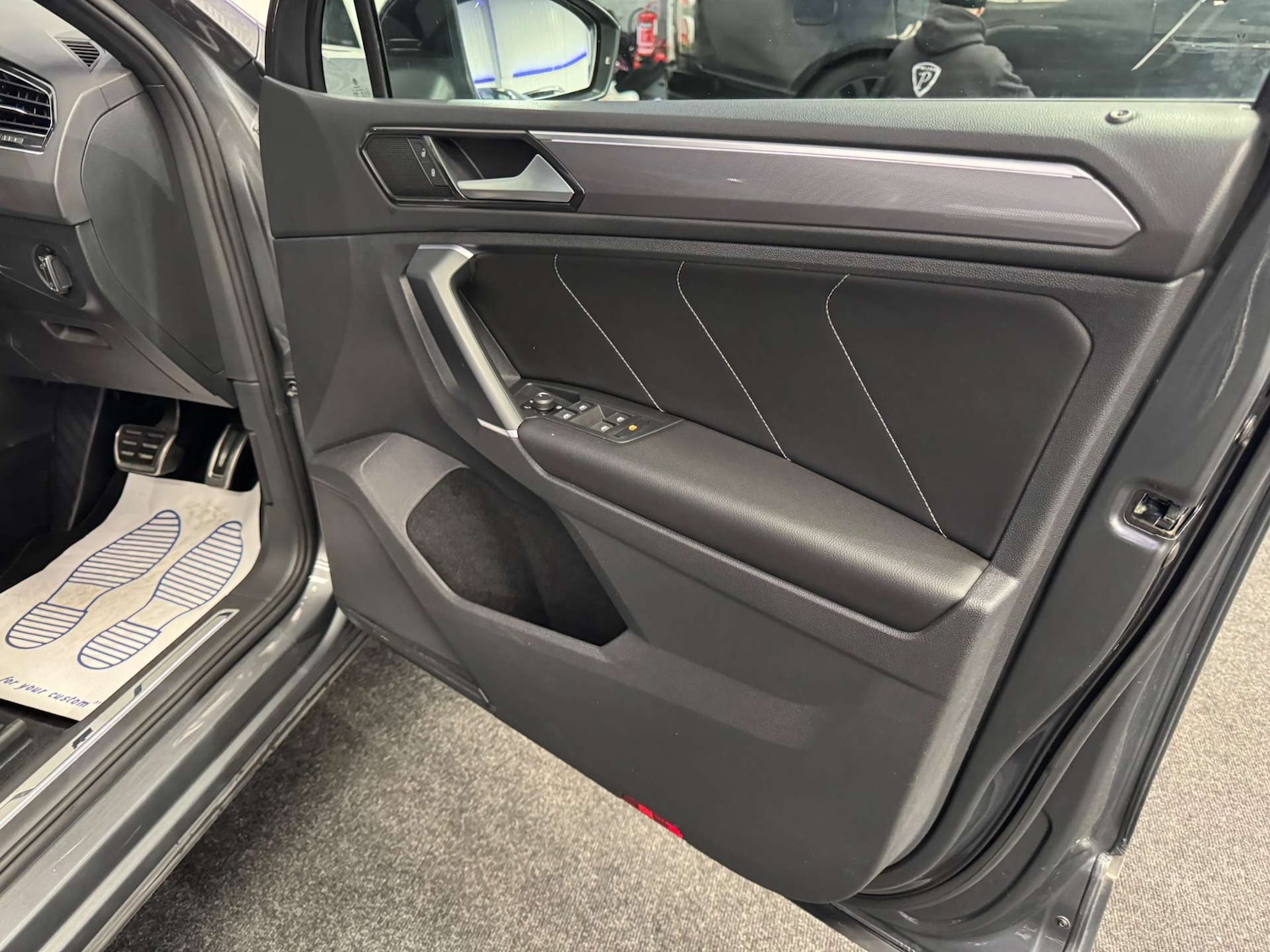 Used Volkswagen Tiguan 2018 for sale - 77531833: Photo 51