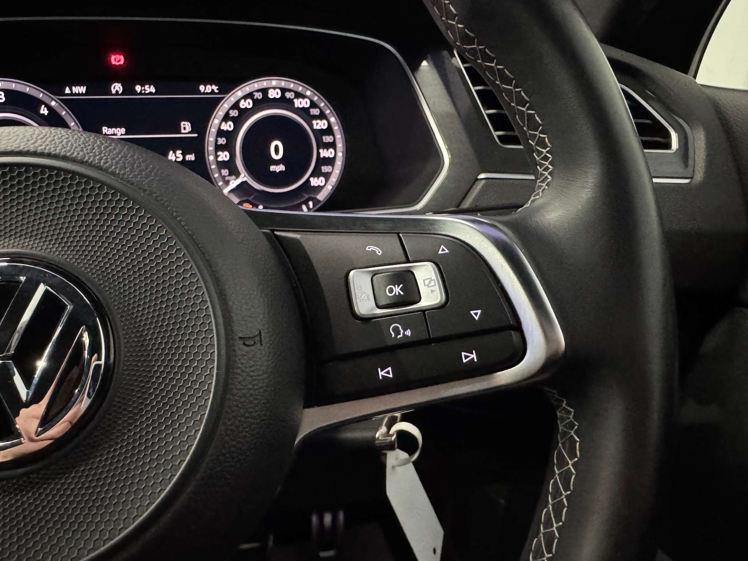 Used Volkswagen Tiguan 2018 for sale - 77531833: Photo 70