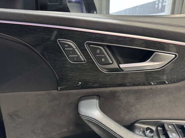 Used Audi Q8 2019 for sale - 76278599: Photo 31