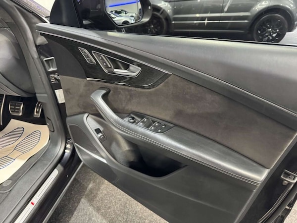Used Audi Q8 2019 for sale - 76278599: Photo 32