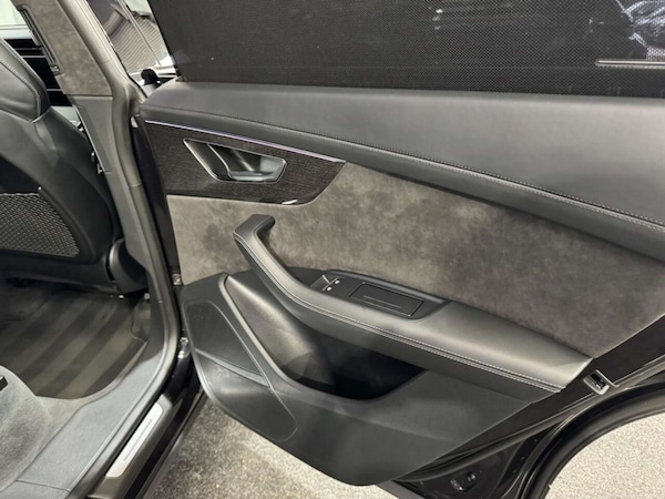 Used Audi Q8 2019 for sale - 76278599: Photo 35