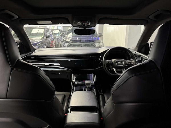 Used Audi Q8 2019 for sale - 76278599: Photo 42