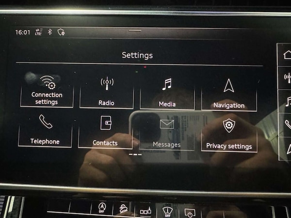 Used Audi Q8 2019 for sale - 76278599: Photo 52