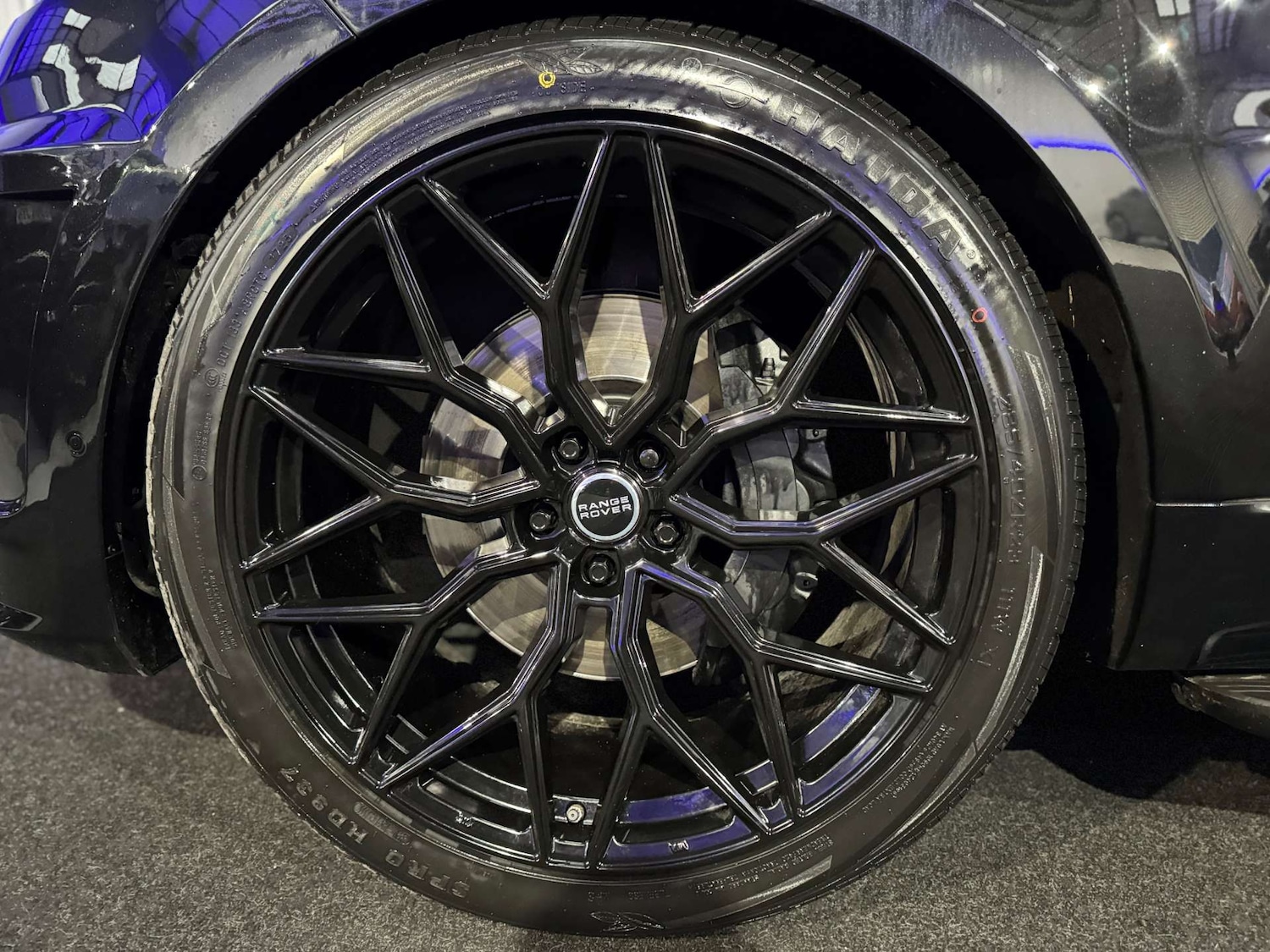 Used Land Rover Range Rover Sport 2017 for sale - 76933030: Photo 32