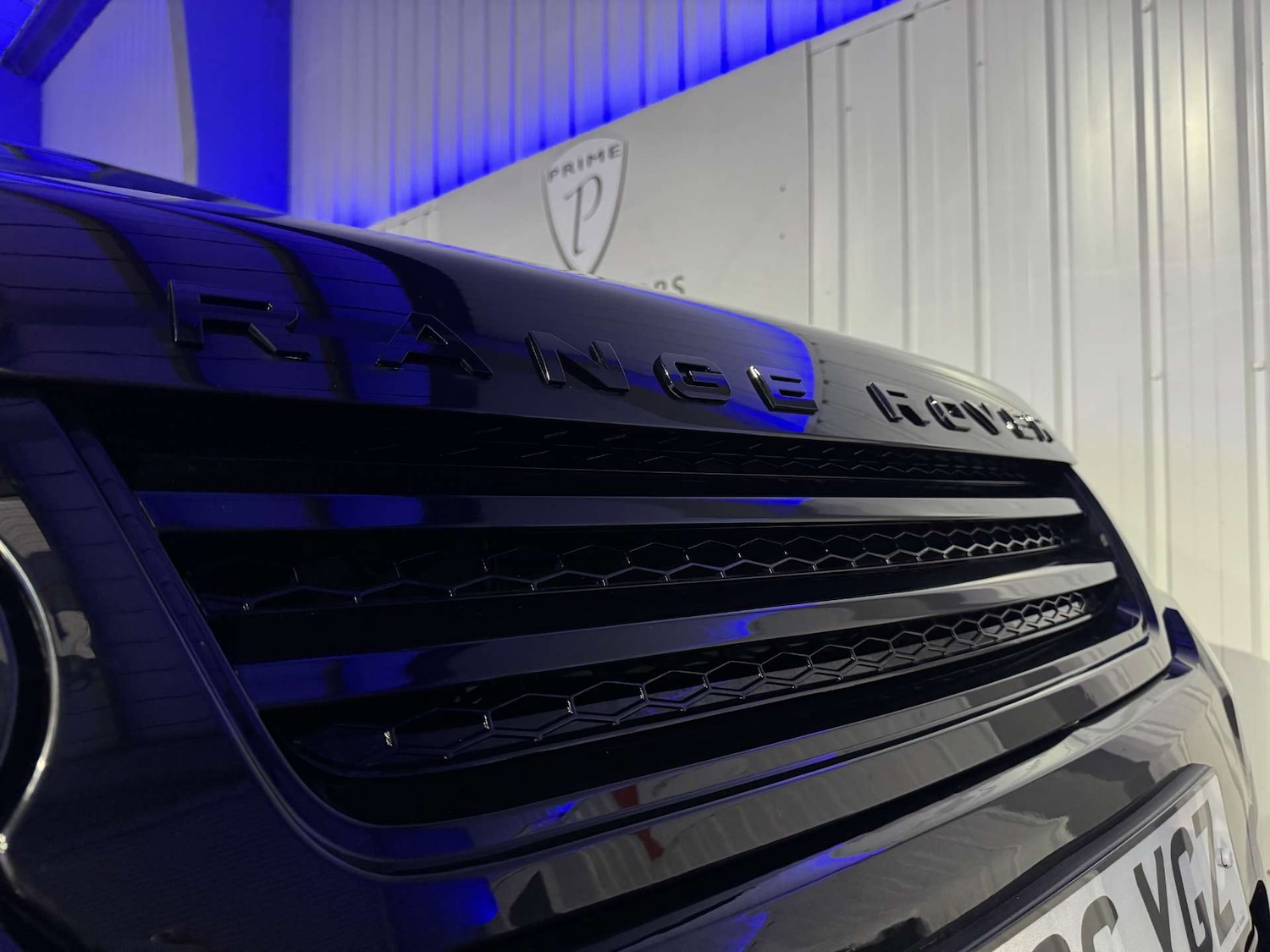 Used Land Rover Range Rover Sport 2017 for sale - 76933030: Photo 7