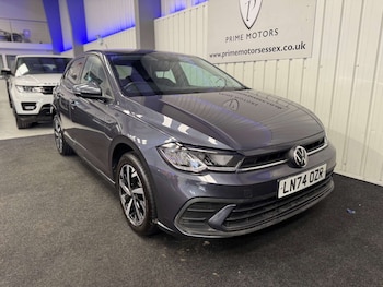 Used Volkswagen Polo 2024 for sale - 78027731: Photo